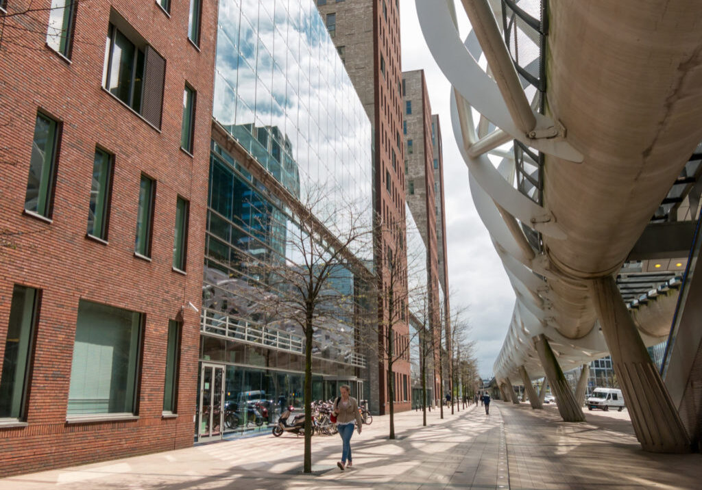 The,Hague,,Netherlands,-,April,22,,2015:,World,Trade,Center